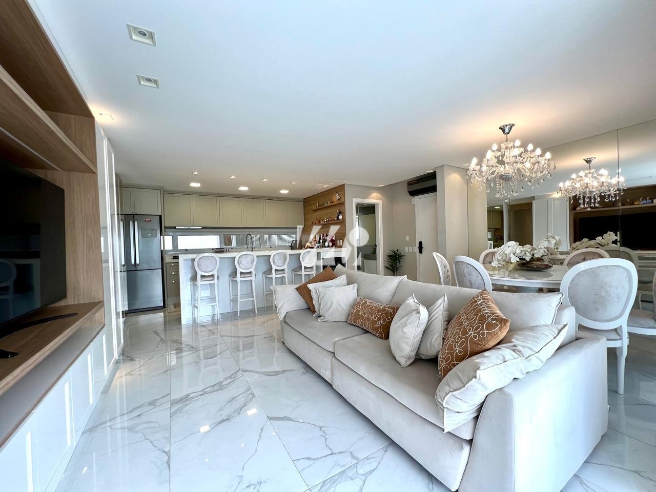 Apartamento 3 dormitórios com suite no Pagani